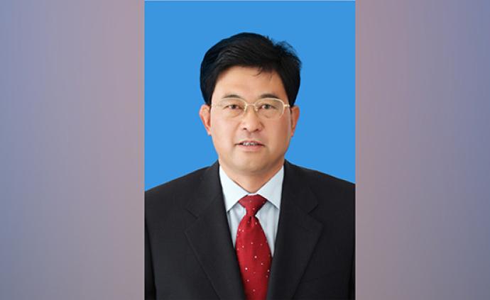 赤峰市人大常委会主任德杰5月在任上病逝，程俊孝出任代主任