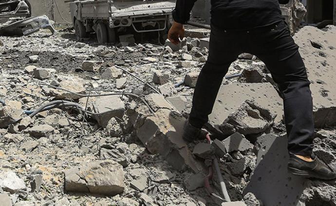 利比亚首都附近移民中心遭空袭，致40死80伤