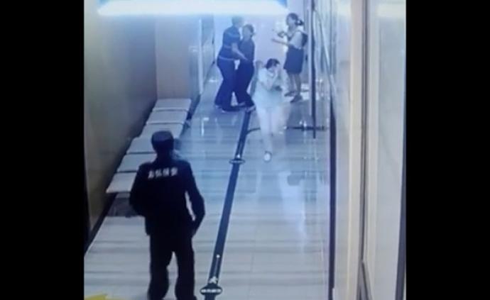 四川殴打护士患者被行拘并责令道歉，医院：对处理结果满意