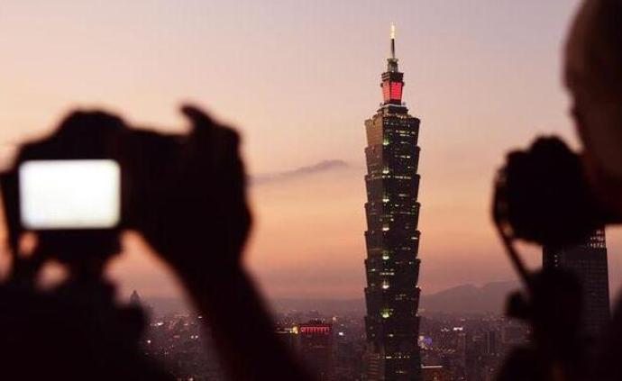 台湾立法机构通过修正案“终身限制”退将赴陆：影响约两千人