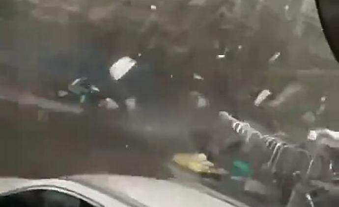 视频丨辽宁铁岭开原地区突发龙卷风，有汽车被刮翻在地