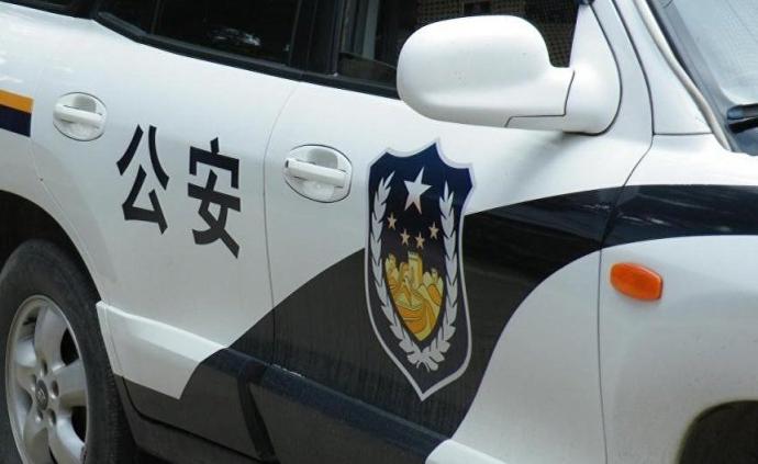 越野车拒不配合检查并加速逃逸，滨州一交警辅警被拖行后牺牲