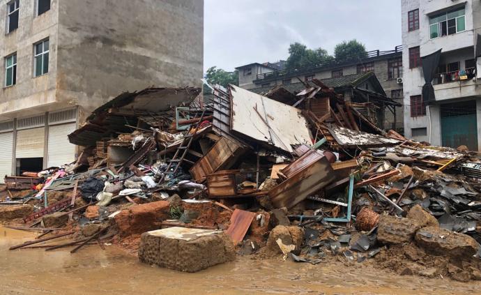 直播录像丨福建南平暴雨：房屋桥梁倒塌、农田水利设施受损