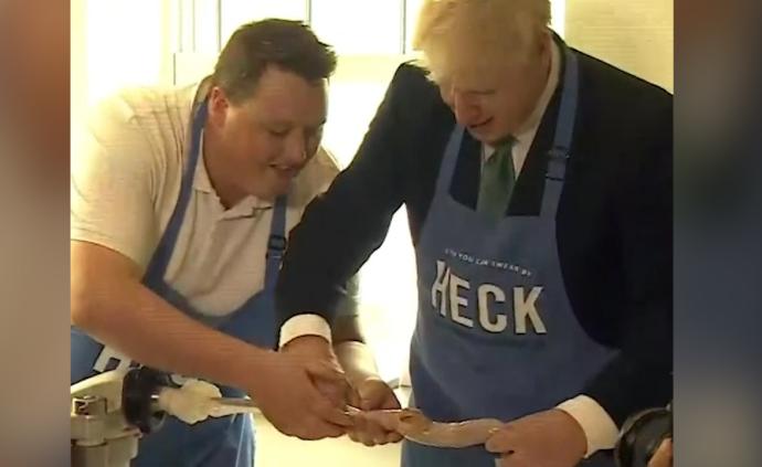 英国首相候选人约翰逊学灌香肠，翻车了
