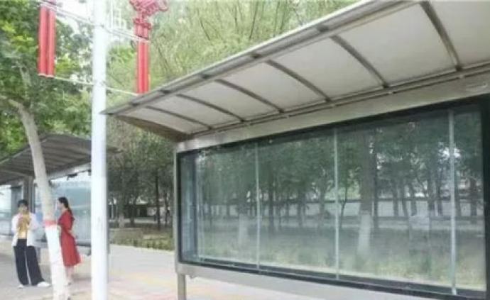 郑州市惠济区公交站牌广告等被强拆，律师：属没有依法行政