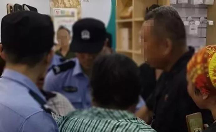 南京一艾滋病毒携带者暴力抗法咬伤法官，被移送公安