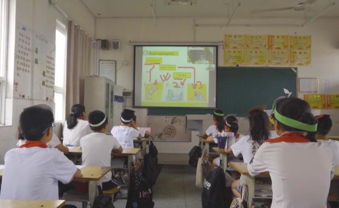 偏远小学来了“外教”：跨太平洋直播上课