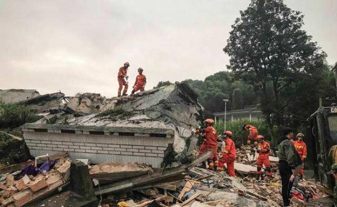 两部委下拨3.5亿救灾资金支持四川长宁灾后重建