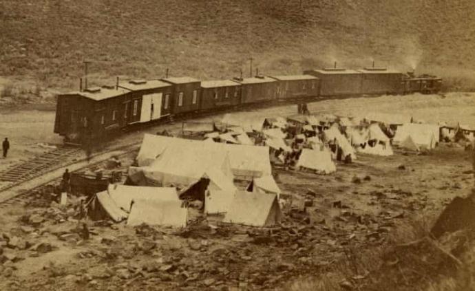 150年前那些被遗忘的华工：美国展出铁路建设中的华人贡献