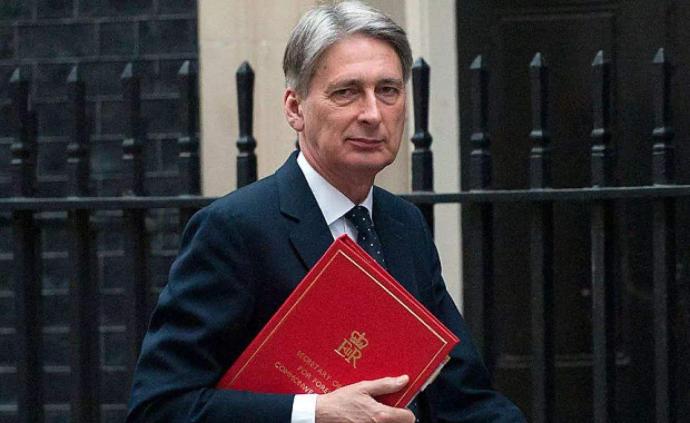 约翰逊正式接任英国首相前，财政大臣宣布辞职