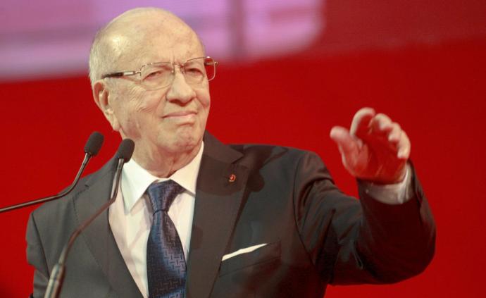 92岁突尼斯首位民选总统埃塞卜西去世