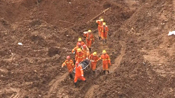 贵州山体滑坡已致24人死，搜救不间断