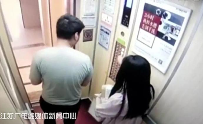 尾随女子回家、电梯掀裙子偷窥，徐州一男子零口供被拘留十日