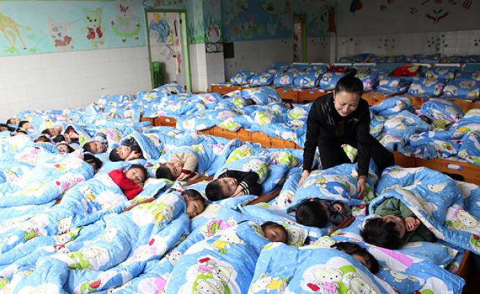 重庆卫健委：今年前五月户籍出生人口数同比减少30180人