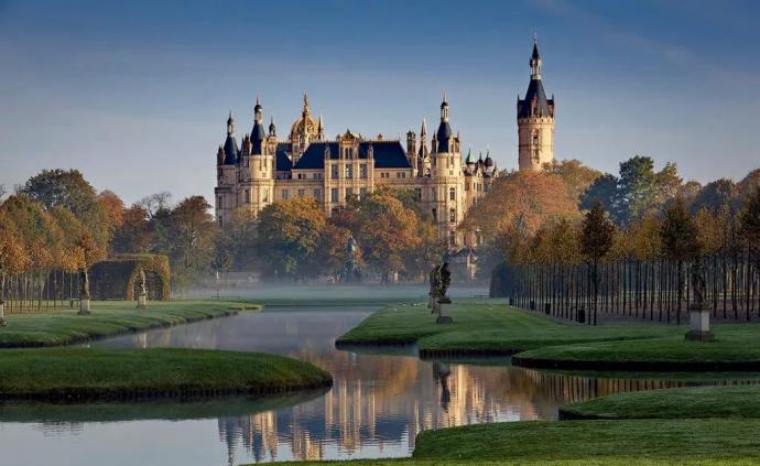 世间最美的50座城堡，浪漫背后还有鲜为人知的历史