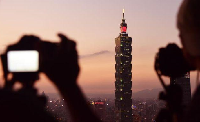 台湾人口自然增长率由正转负：上半年死亡人数首超出生人数