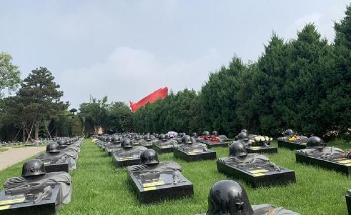八宝山革命公墓烈士纪念园正式落成