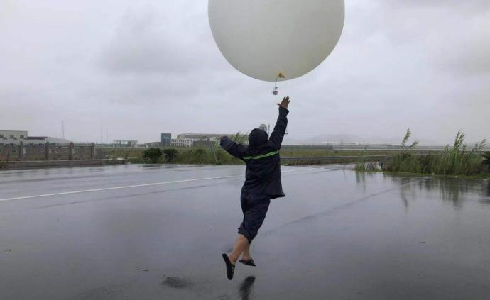 利奇马逼近：观测团队在台风环流内施放臭氧探空，系国内首次
