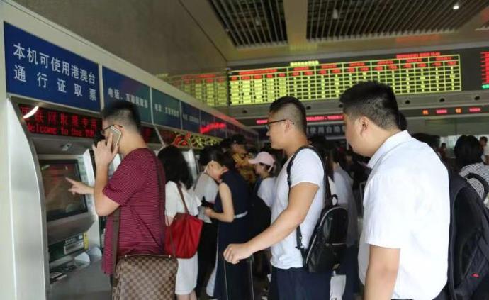受台风“利奇马”登陆影响，郑州东高铁站停运31班次列车