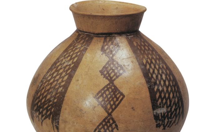 新石器时代的彩绘陶，引导了中国美术的意象表现之路