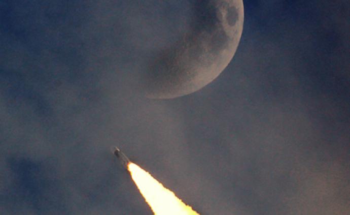 印度“月船2号”探测器进入月球轨道 ，开始绕月飞行