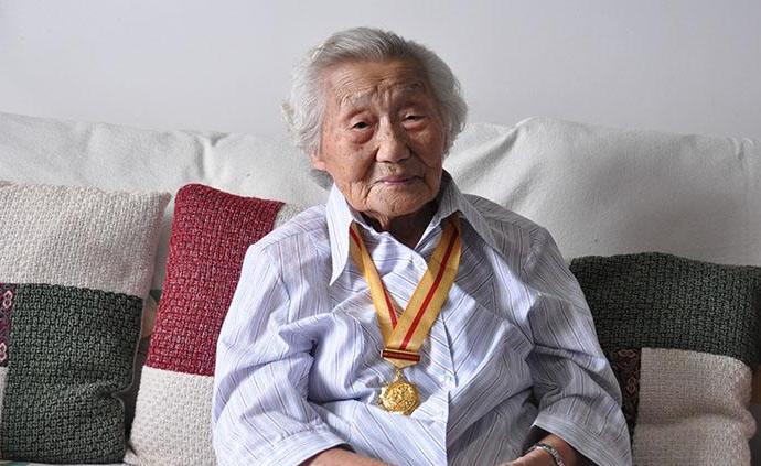 102岁东北抗联女战士李在德逝世
