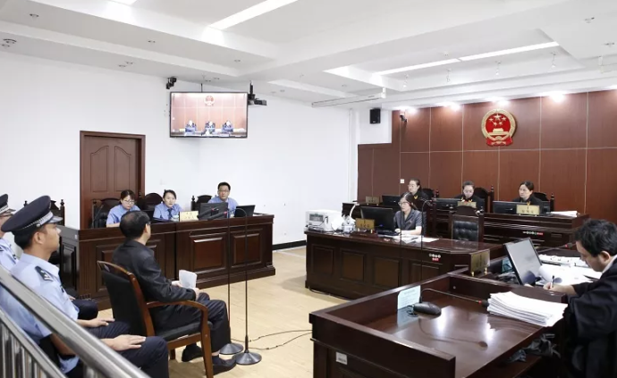内蒙古自治区水利厅原厅长付万惠被控受贿9900余万元