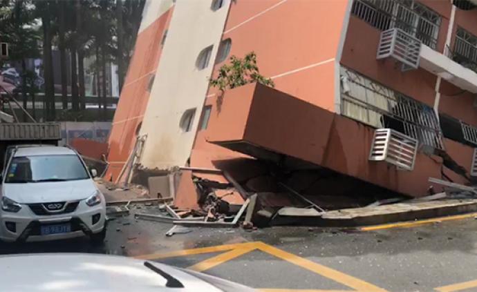 深圳罗湖一住宅楼倒塌：一楼是菜市场，楼上没住人