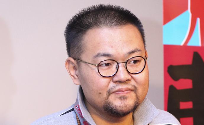 北京人艺导演班赞突发心脏病去世，年仅41岁