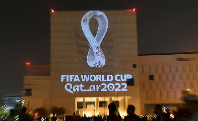 2022年卡塔尔世界杯会徽发布：远看似白色奖杯