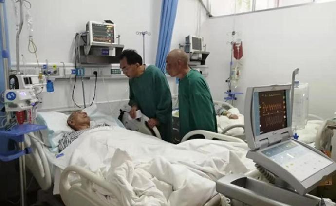 从医三十余载，湖南浏阳77岁乡村医生弥留之际提出捐献遗体