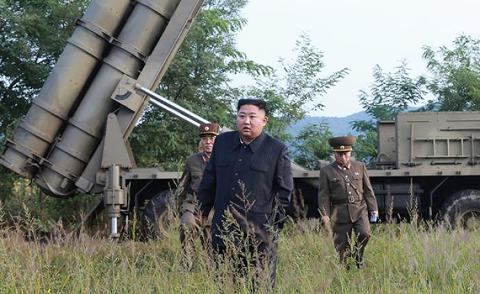 朝中社：金正恩指导“超大型多管火箭”试射，很是满意