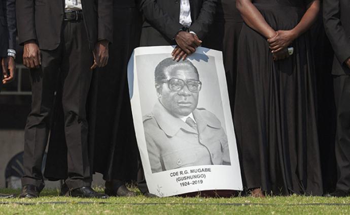 津巴布韦政府首次透露穆加贝死因：癌细胞扩散，化疗不起作用