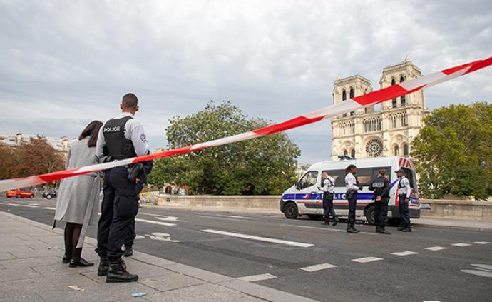 巴黎反恐部门接手调查警察局总部持刀袭击案