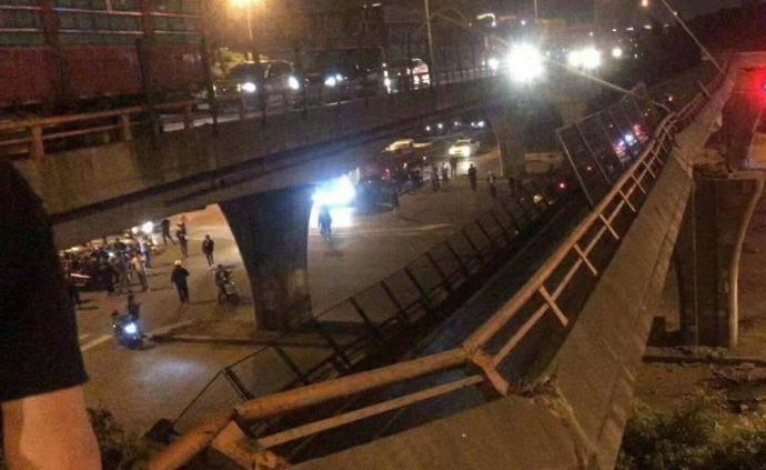 无锡高架桥侧翻事故致3死2伤，初步分析系运输车辆超载所致