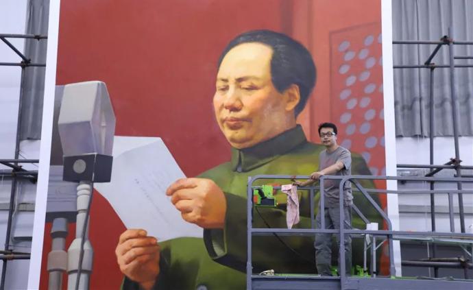 揭秘：国庆70周年群众游行中五位领导人巨幅油画像作者是谁