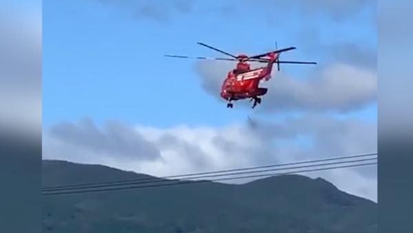 日本直升机救援事故，77岁老妪高空坠亡