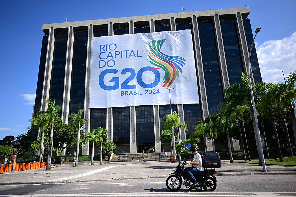 习近平访问拉美第六日｜谈经贸、发展与危机，G20会场的元首外交时刻