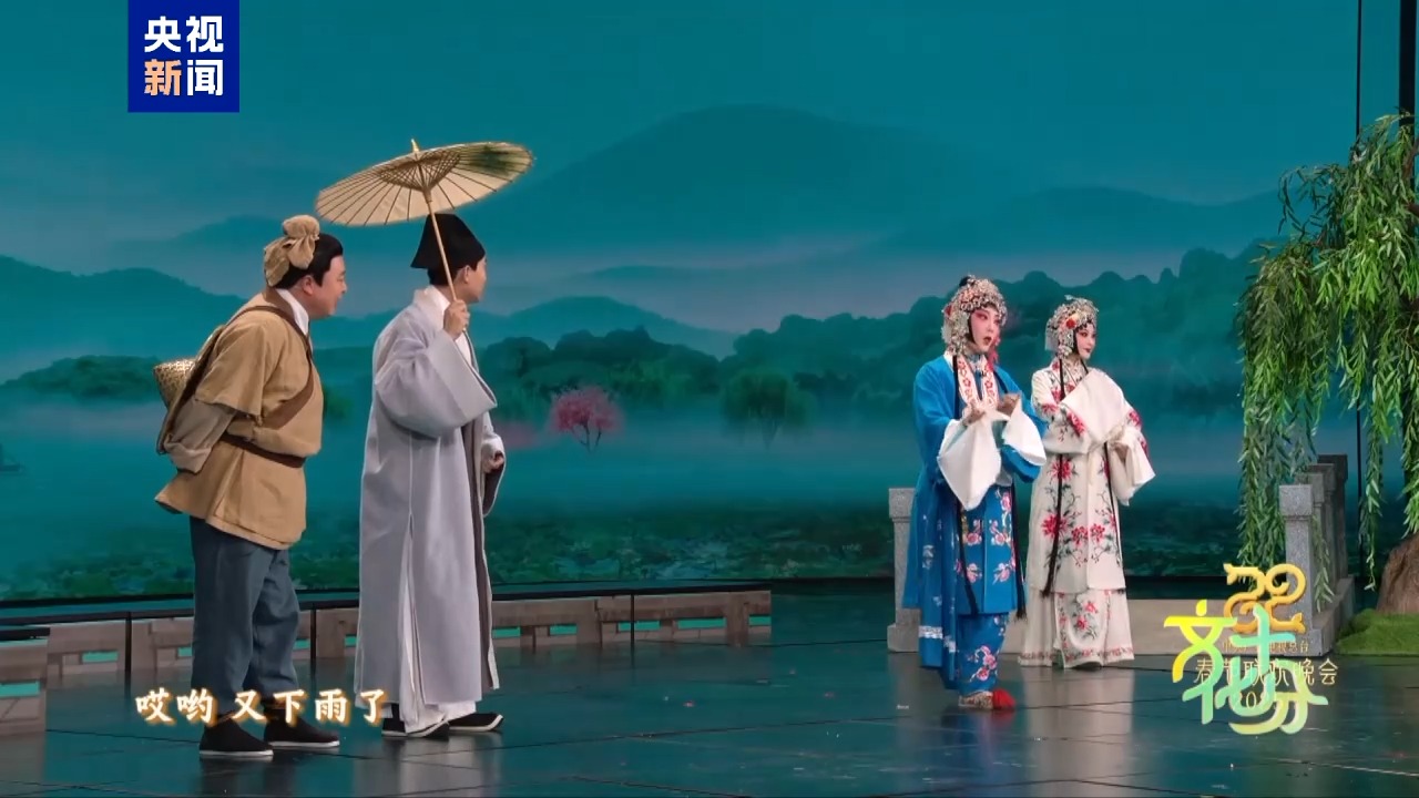 央视春晚总导演于蕾揭秘节目细节，称这顿“年夜饭”不好做