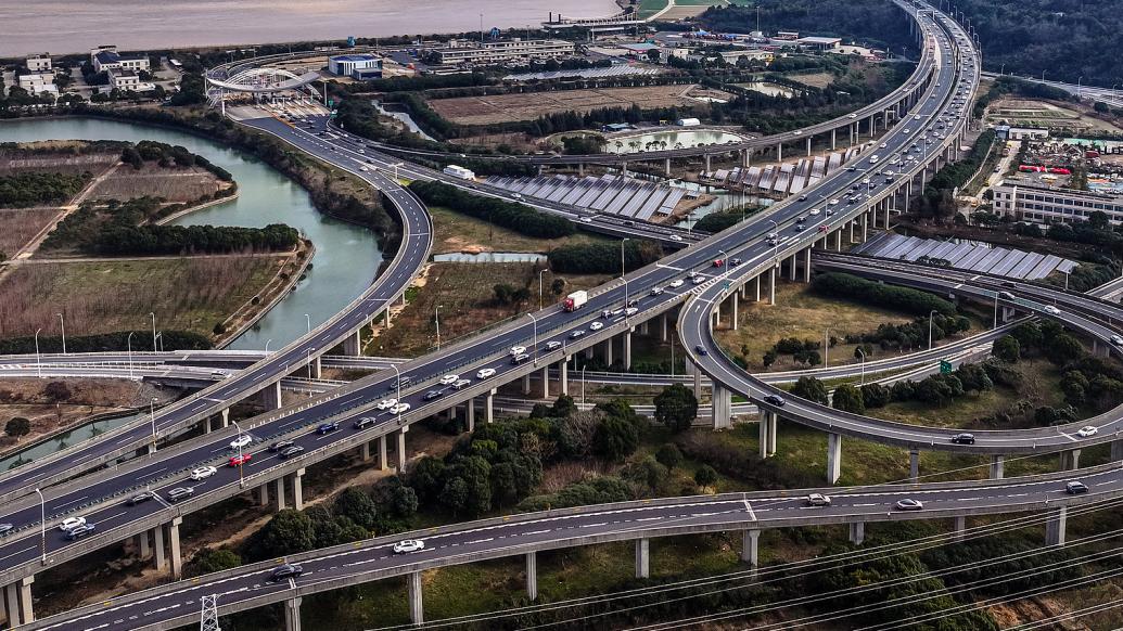 公安部交管局：春节假期第五天道路交通安全形势总体平稳