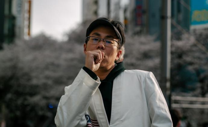 專訪｜Howie Lee：昨天今天和明天，總是魔幻地交織