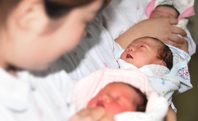 新研究发现：母亲孕期压力会影响男婴出生率，早产等风险增加