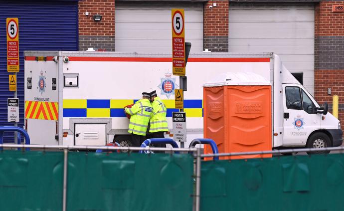 直播录像丨英国警方开发布会，介绍39具尸体的调查情况