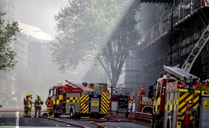 新西兰奥克兰会展中心大火仍在燃烧，将影响明年APEC筹备