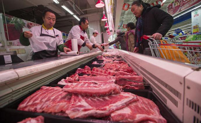 海关总署：9月中国进口猪肉超16万吨，同比增71.6%