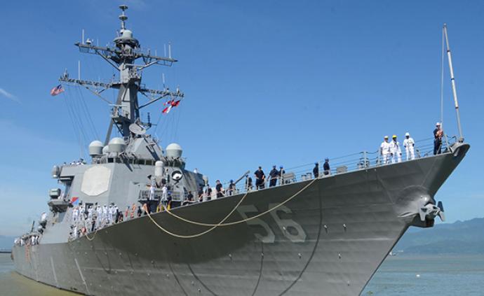 美海军“麦凯恩”号驱逐舰修复完成，撞船事故两年后首次出海