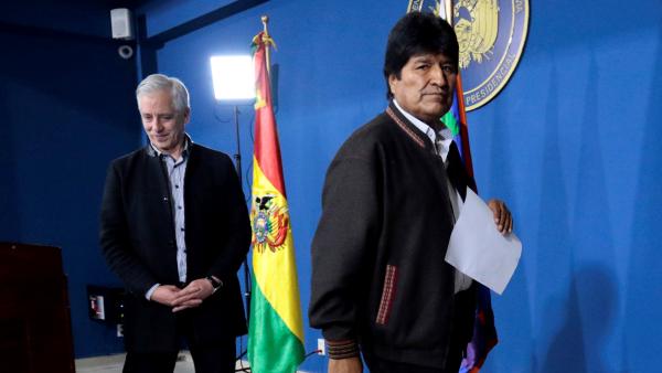 玻利维亚前总统：离开很痛苦，会回来的
