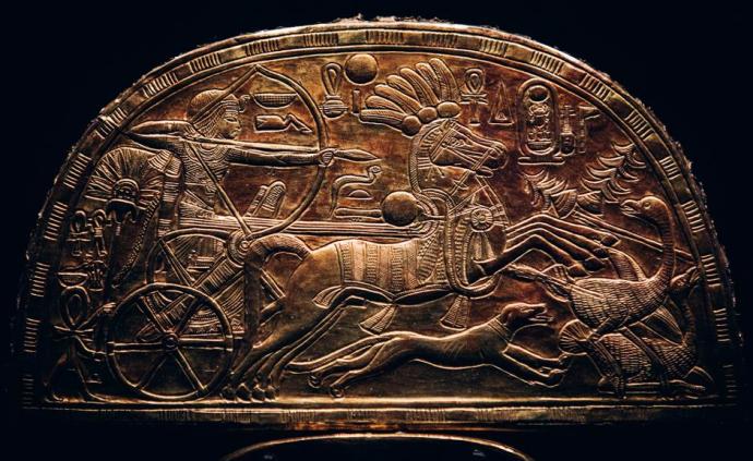 看三千年前金色法老的宝藏工艺，伦敦展“图坦卡蒙”