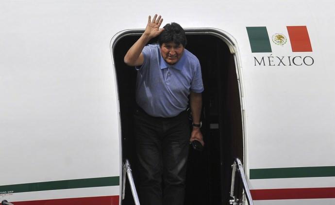 莫拉莱斯抵达墨西哥接受政治庇护，飞机曾遭沿途国家拒绝入境