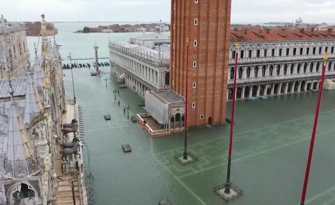 威尼斯一周三遇大潮，120座教堂被淹